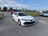 Used 2018 Toyota Camry L image 2