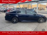 Used 2022 Toyota Camry SE image 6
