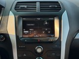 Used 2015 Ford Explorer XLT w/ Equipment Group 202A image 3