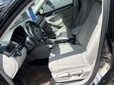 Used 2016 Volkswagen Passat 1.8T R-Line image 2