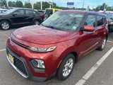 Used 2022 Kia Soul LX w/ Technology Package image 2