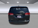 Used 2023 Chrysler Voyager LX image 4
