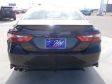 Used 2022 Toyota Camry SE image 3