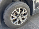 Certified 2020 GMC Acadia SLT image 5