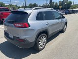 Used 2016 Jeep Cherokee Limited image 6