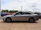 New 2025 Hyundai Elantra Limited image 3