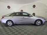 New 2025 Hyundai Elantra SE image 4