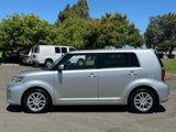 Used 2015 Scion xB image 2