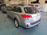 Used 2011 Subaru Outback 2.5i Limited image 2