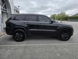 Used 2020 Jeep Grand Cherokee Altitude image 2
