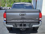 Used 2019 Toyota Tacoma TRD Off-Road image 6