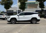 Used 2023 GMC Terrain SLT image 3