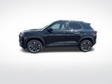 Used 2025 Chevrolet TrailBlazer LT w/ LT Cold Weather Package image 2