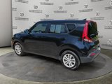 Used 2021 Kia Soul LX image 3
