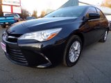 Used 2017 Toyota Camry LE image 3