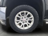 Used 2015 GMC Sierra 1500 SLE w/ SLE Value Package image 3