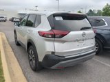 Used 2023 Nissan Rogue SV image 5