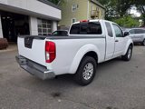 Used 2014 Nissan Frontier SV image 3