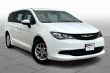 Used 2022 Chrysler Voyager LX image 2