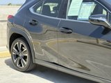 Used 2021 Lexus UX 200 w/ Accessory Package (Z1) image 5