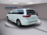 Used 2020 Toyota Sienna XLE image 5