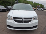 Used 2019 Dodge Grand Caravan SE w/ UConnect Hands-Free Group image 2