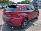 Used 2022 Toyota Venza LE image 5