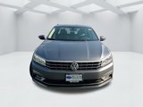 Used 2017 Volkswagen Passat 3.6 SE image 2