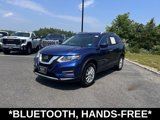 Used 2020 Nissan Rogue SV image 3