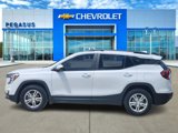 Used 2022 GMC Terrain SLE w/ Driver Convenience Package image 3