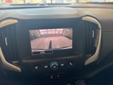 Used 2022 GMC Terrain SLE w/ Driver Convenience Package image 2