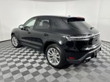 Used 2022 Porsche Macan image 3