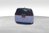 New 2025 Chrysler Pacifica Select image 4