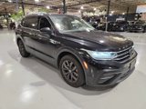 Used 2022 Volkswagen Tiguan SE image 4