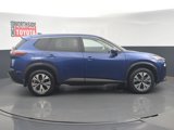 Used 2022 Nissan Rogue SV image 5