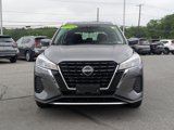Used 2022 Nissan Kicks SV image 2