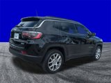 Used 2022 Jeep Compass Latitude image 4