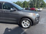 Used 2016 Ford Explorer XLT w/ Equipment Group 202A image 5