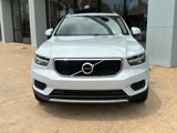 Used 2020 Volvo XC40 T5 Momentum w/ Protection Package Premier image 6