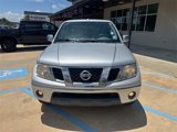 Used 2013 Nissan Frontier SL image 3