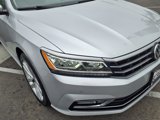 Used 2018 Volkswagen Passat 2.0T SE image 3