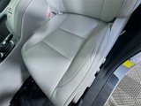 Used 2017 Toyota Highlander XLE image 3
