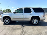 Used 2010 GMC Yukon Denali image 4