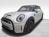 Certified 2022 MINI Cooper SE image 5