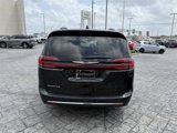 Used 2022 Chrysler Pacifica Touring-L image 6