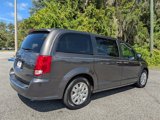 Certified 2019 Dodge Grand Caravan SE image 3