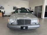 Used 1995 Mercedes-Benz E 320 Convertible image 4