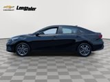 Used 2022 Kia Forte LXS image 3