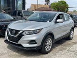 Used 2022 Nissan Rogue Sport S image 2