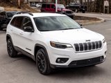 Used 2023 Jeep Cherokee Altitude Lux image 3